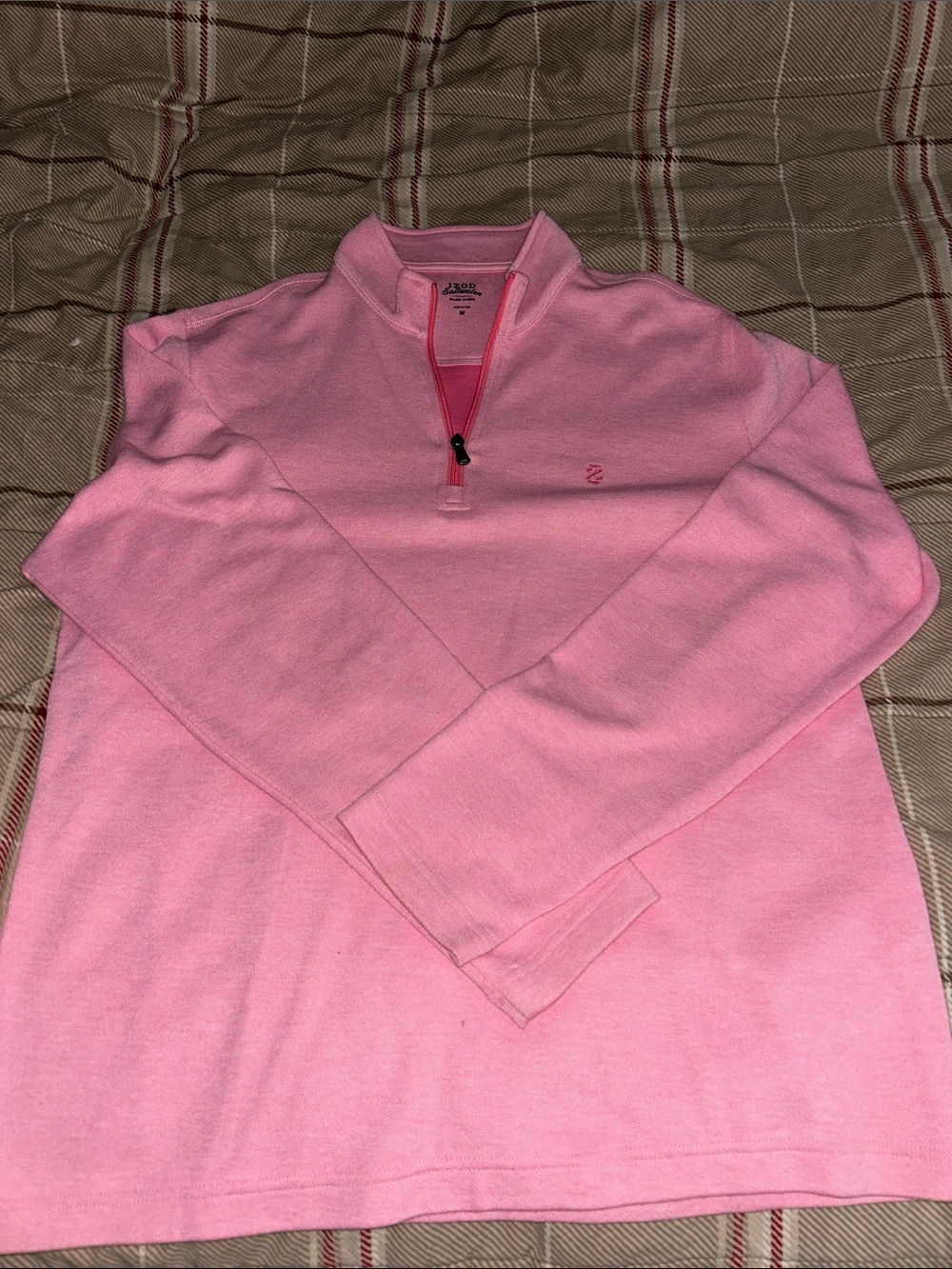 Izod Men's Light Pink Quarter-Zip Pullover